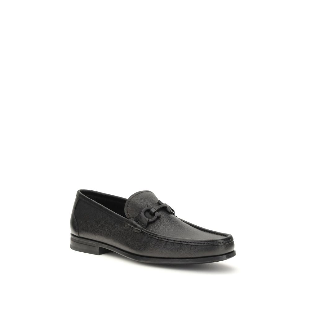 Ferragamo Calf Leather Gancini Buckle Slip-On Loafers in Black