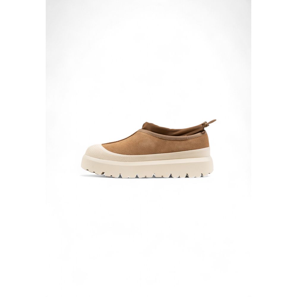 UGG Suede Clogs in Beige