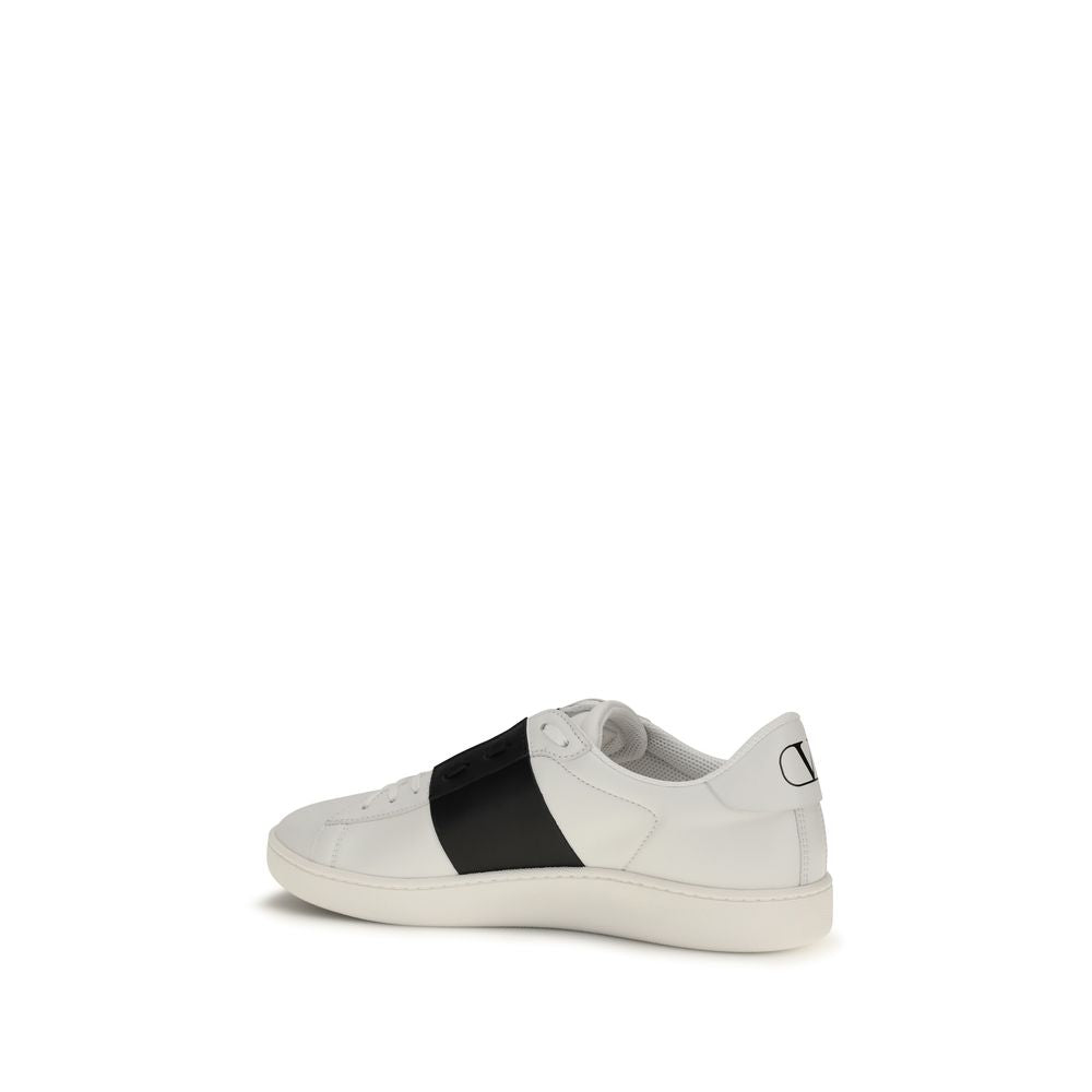 Valentino Garavani Calf Leather Bos Taurus Low Top Sneakers in Black