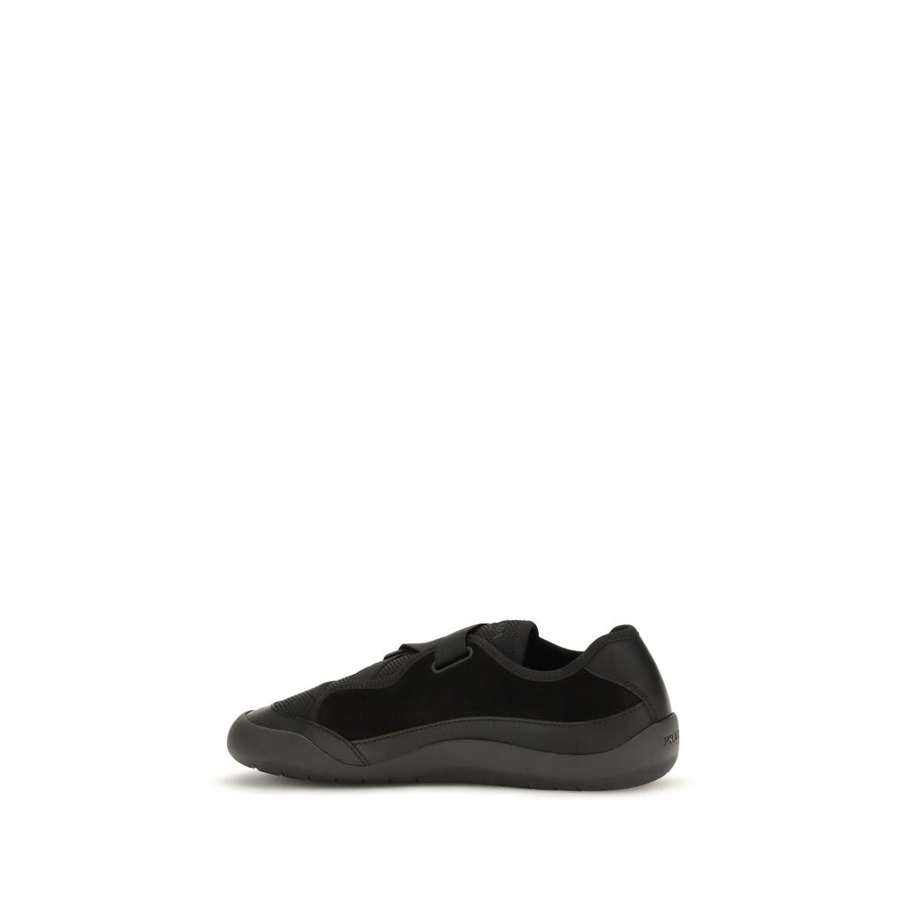 Prada Sneakers Χαμηλού Προφίλ από Νάιλον σε Μαύρο
