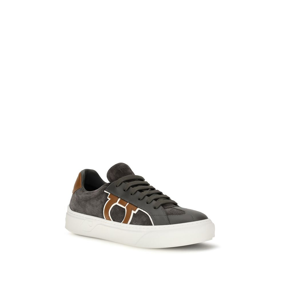 Ferragamo Sneakers από Σουέντ σε Γκρι
