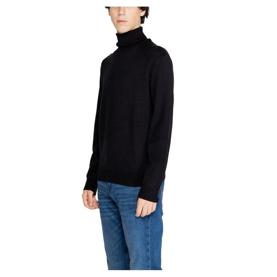Armani Exchange Βαμβακερό Turtleneck σε Μαύρο