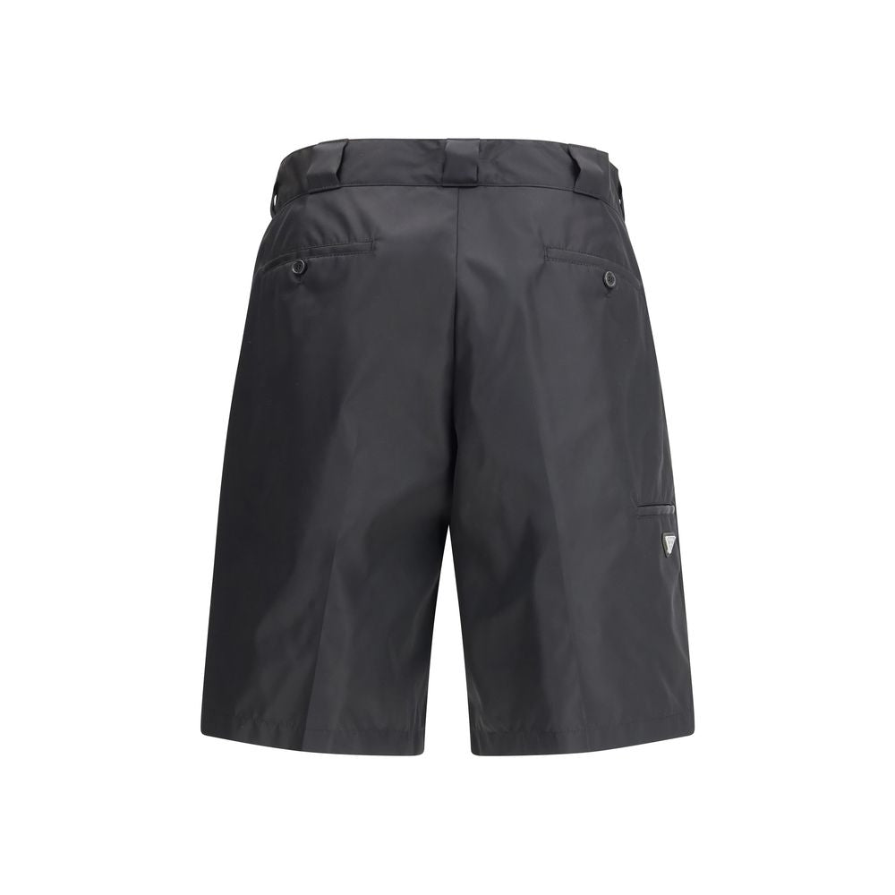 Prada Bermuda Shorts από Ανακυκλωμένο Πολυαμίδιο σε Μαύρο