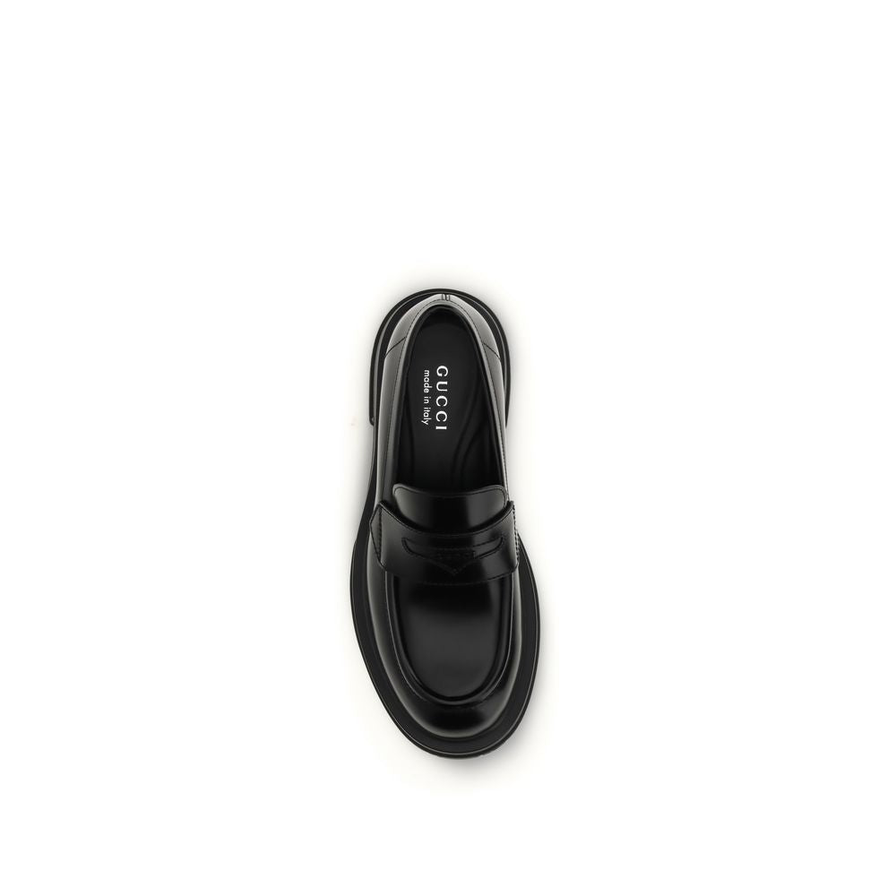 Gucci Calf Leather Slip-On Loafers in Black