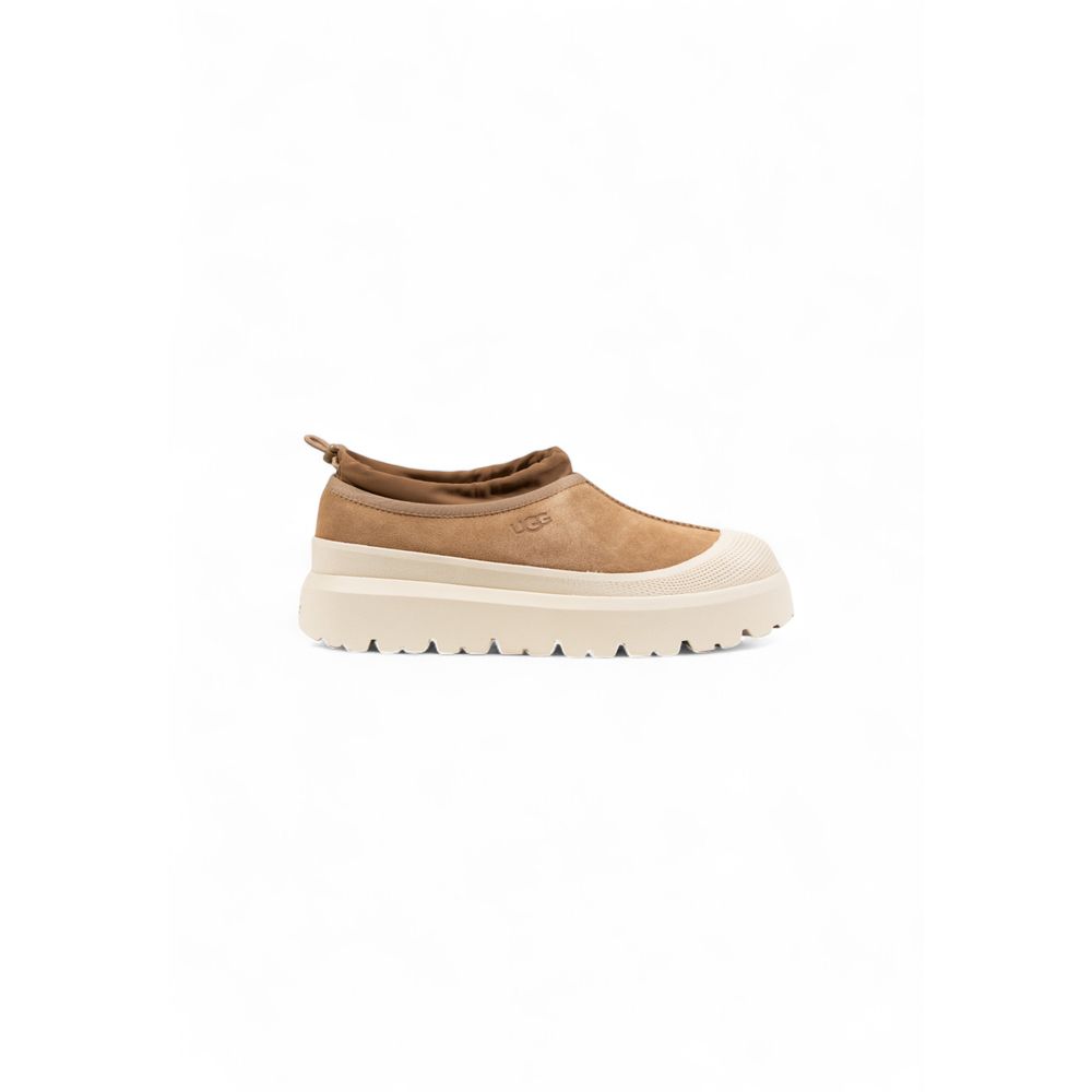 UGG Suede Clogs in Beige