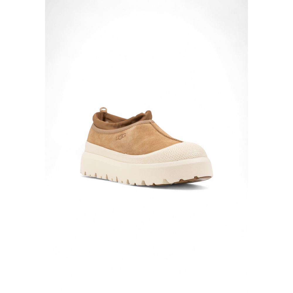 UGG Suede Clogs in Beige