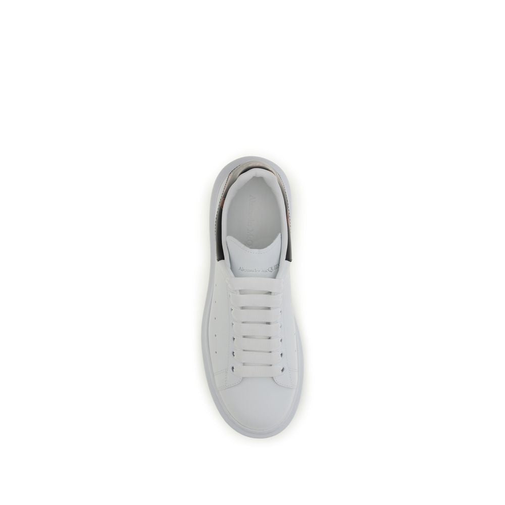 Alexander McQueen Δερμάτινα Sneakers με Νεκροκεφαλή σε Λευκό