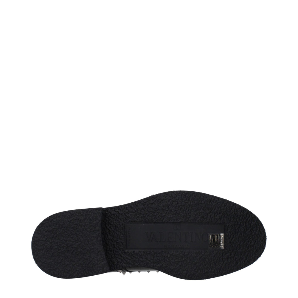 Valentino Garavani Leather Studded Oxford Shoes in Black