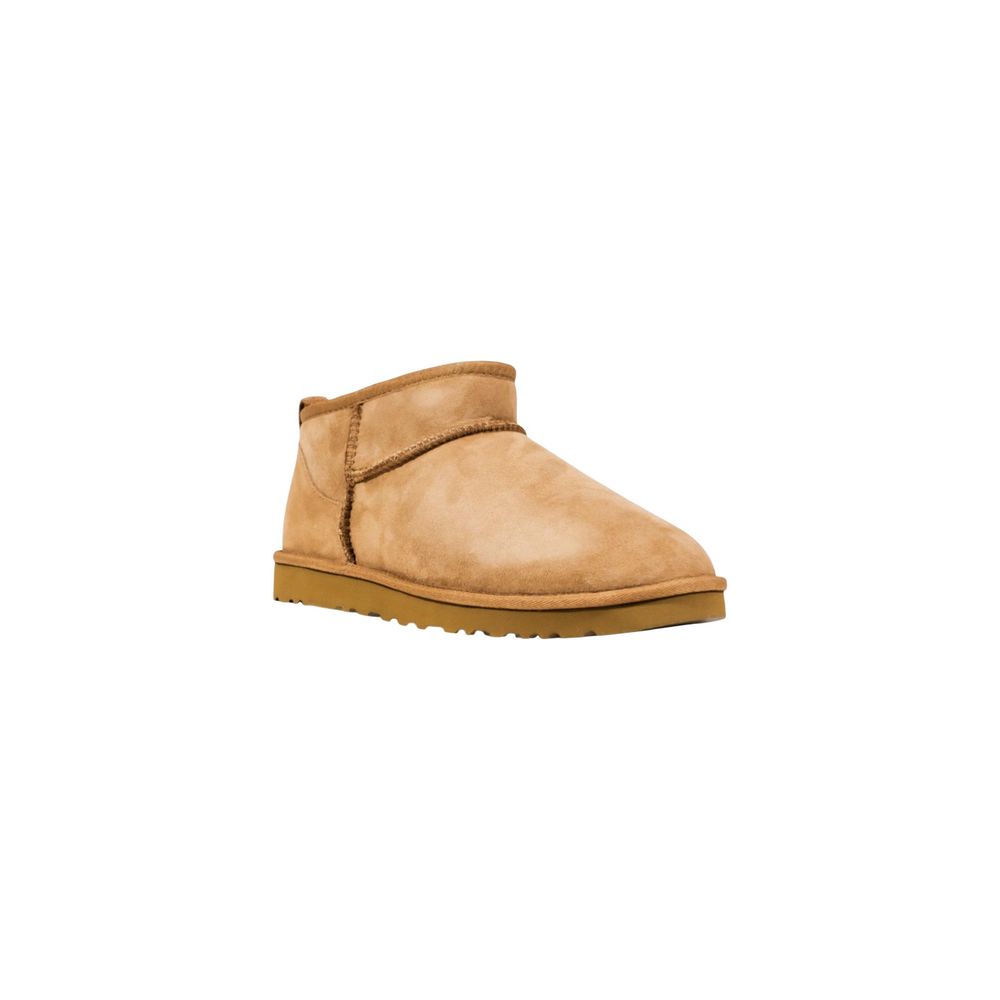 UGG Classic Ultra Mini Μποτάκια σε Μπεζ