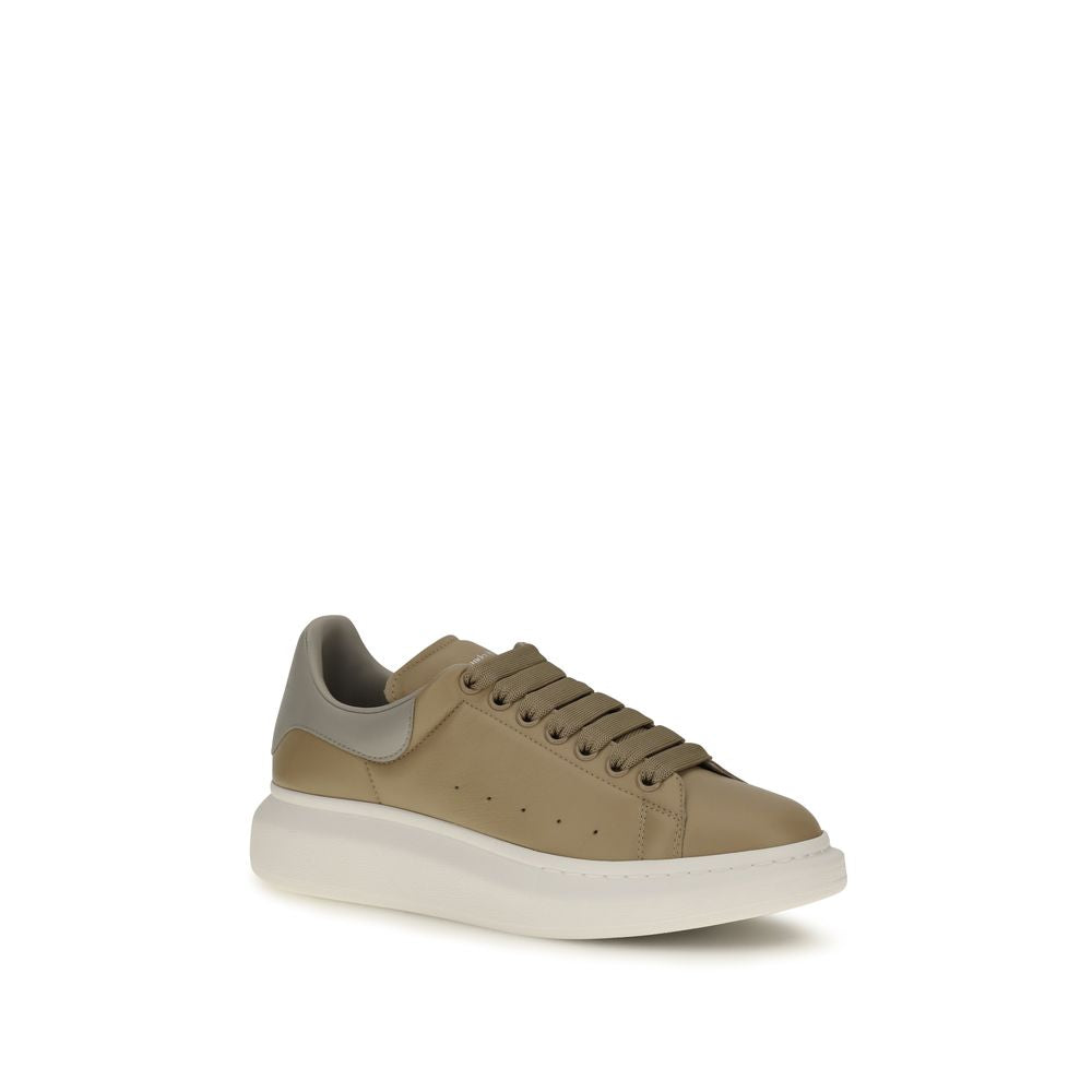Alexander McQueen Calf Leather Platform Sneakers in Beige