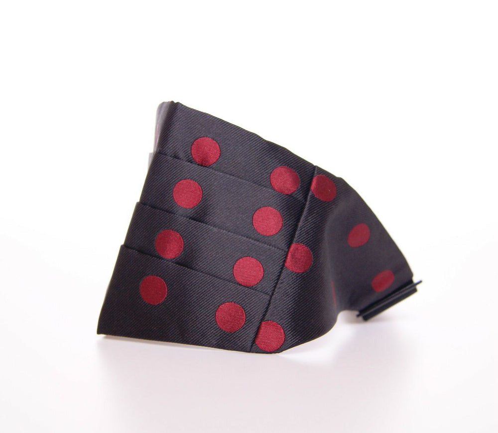 Dolce & Gabbana 100% Silk Cummerbund in Black