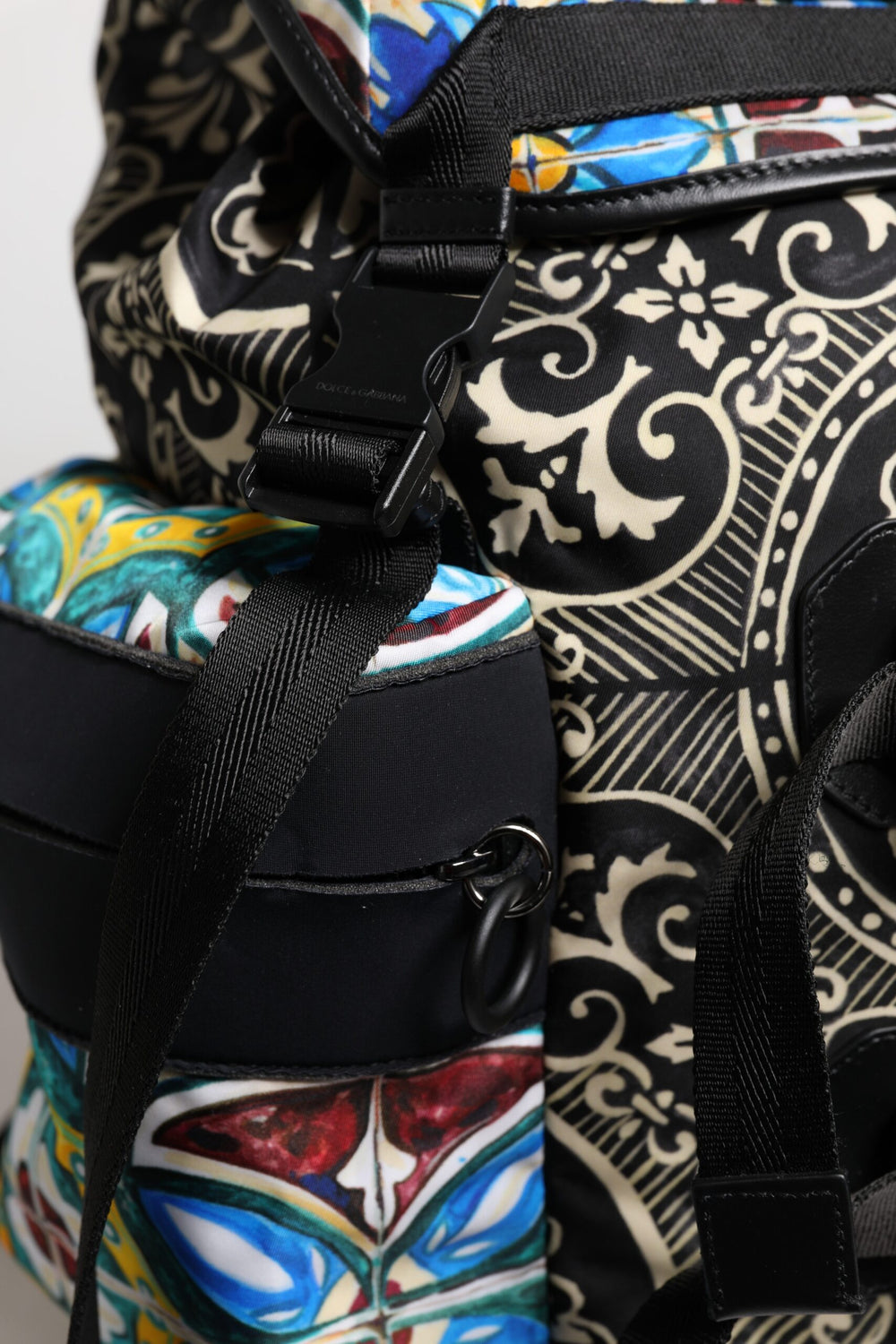 Dolce & Gabbana Maiolica Print Nylon Backpack in Multicolor