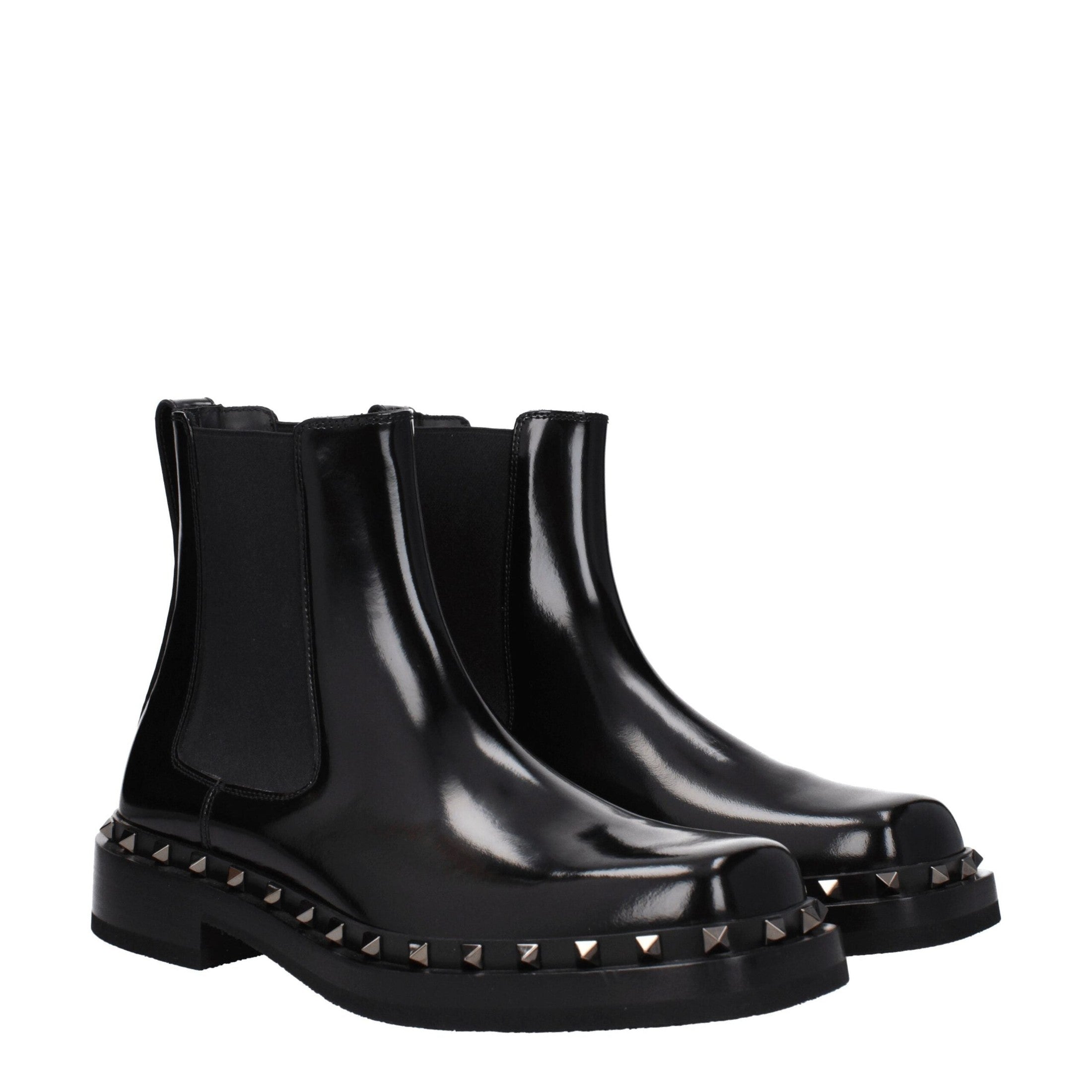 Valentino Garavani Leather Ankle Boots in Black