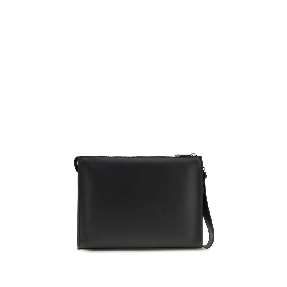 Fendi Clutch Bag από δέρμα μοσχαριού σε Μαύρο